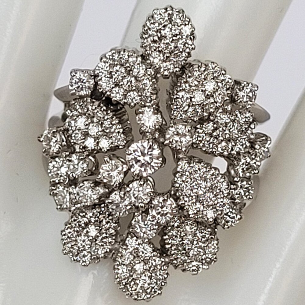 Vintage 18K White Gold 2.5 Carats Diamond Flower Ring